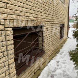 Кованая решетка на окно КР-23
